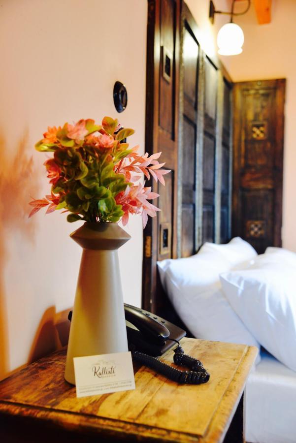 Kallisti Luxury Rooms 纳夫普利翁 外观 照片