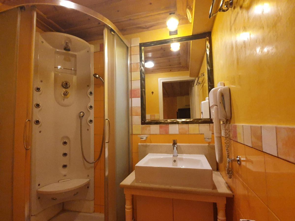 Kallisti Luxury Rooms 纳夫普利翁 外观 照片