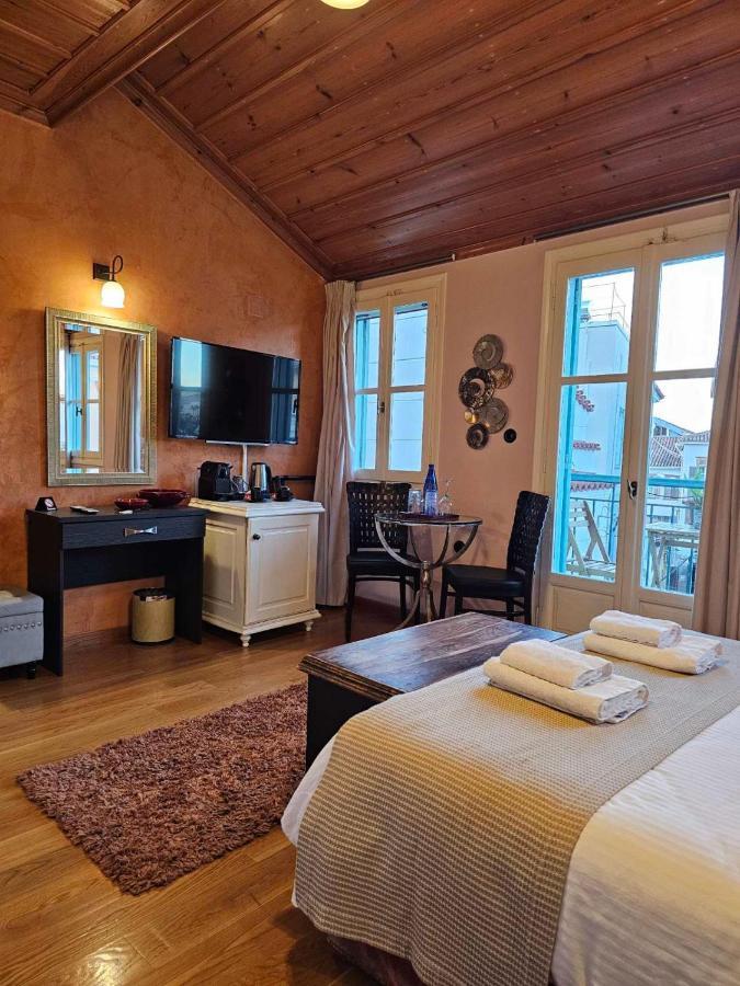 Kallisti Luxury Rooms 纳夫普利翁 外观 照片