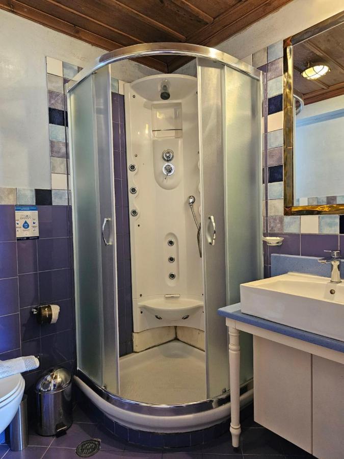 Kallisti Luxury Rooms 纳夫普利翁 外观 照片