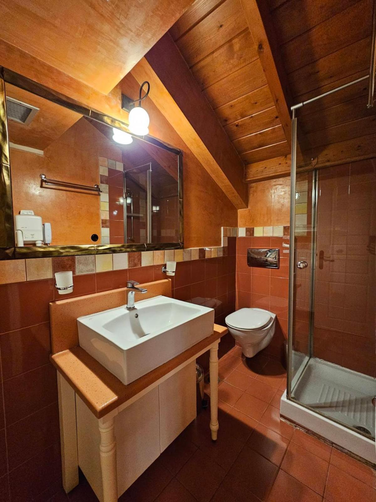 Kallisti Luxury Rooms 纳夫普利翁 外观 照片